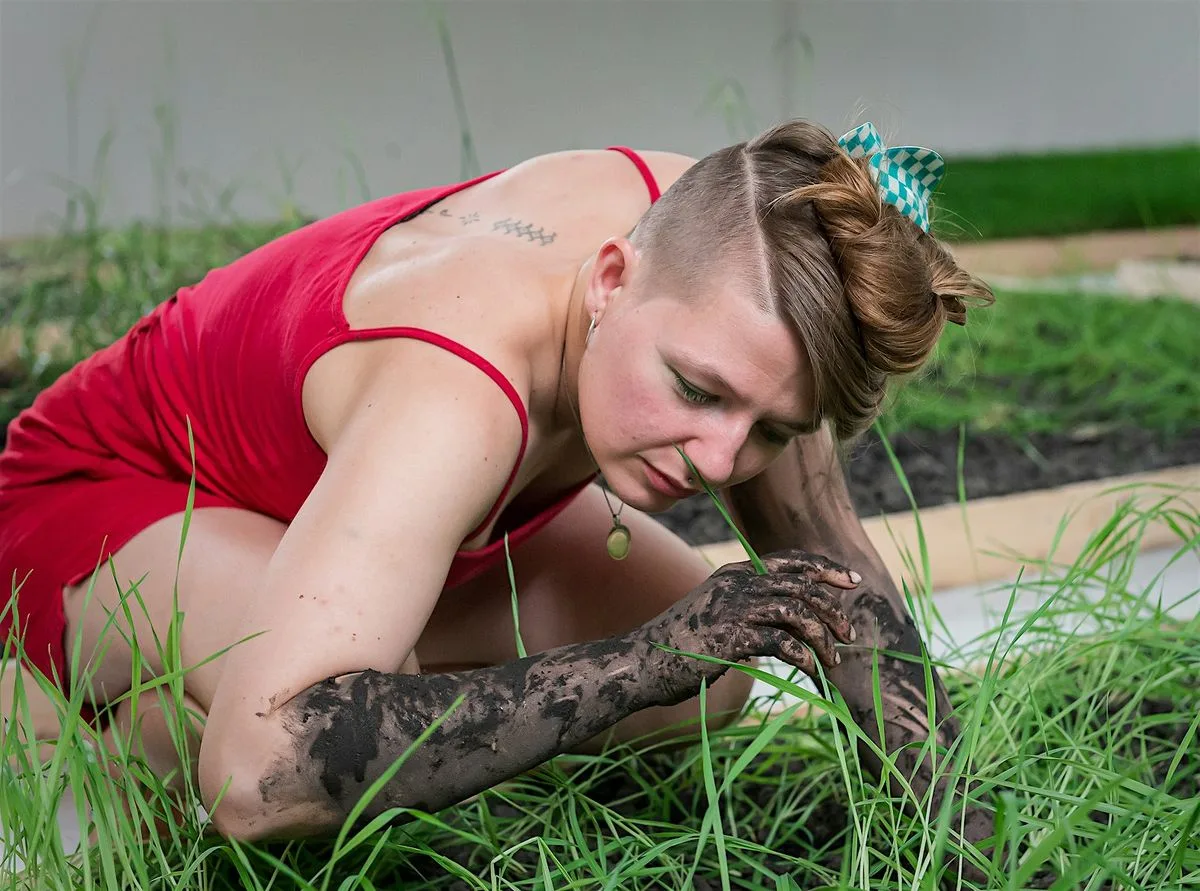 Searching for (my) luck - long endurance performance - Amalie ‘Sveske’ Ourø