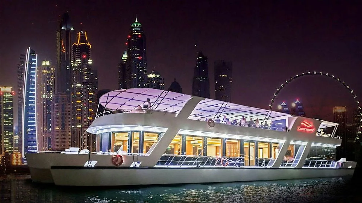 Dubai Marina: Evening Yacht Cruise w/ Dinner Drinks Live Music, 7th August